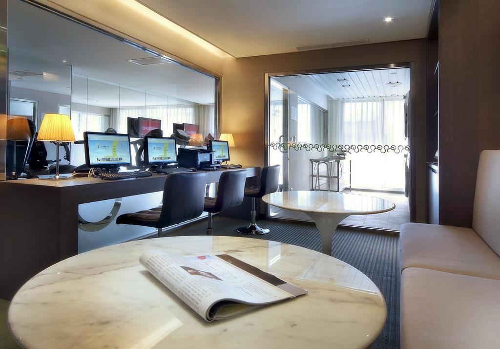 Park City Hotel Central Taichung Extérieur photo