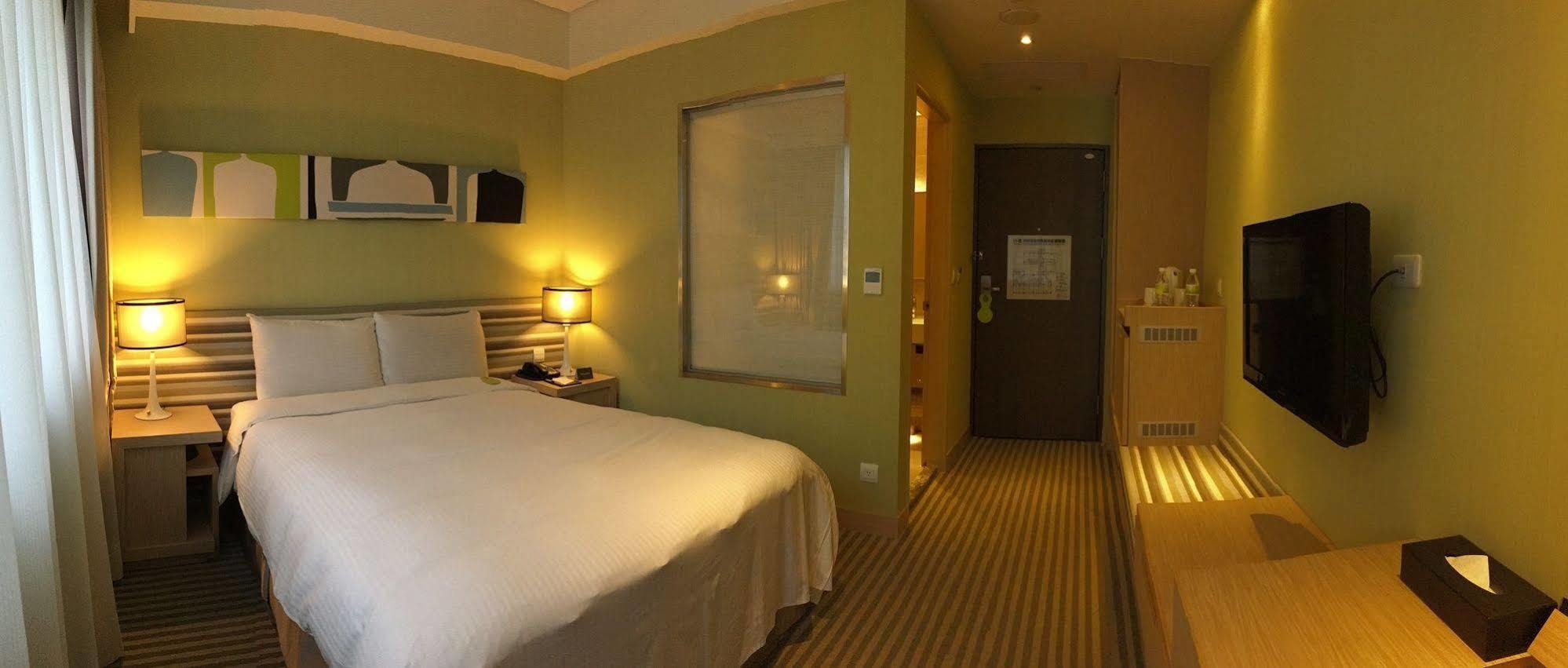 Park City Hotel Central Taichung Extérieur photo