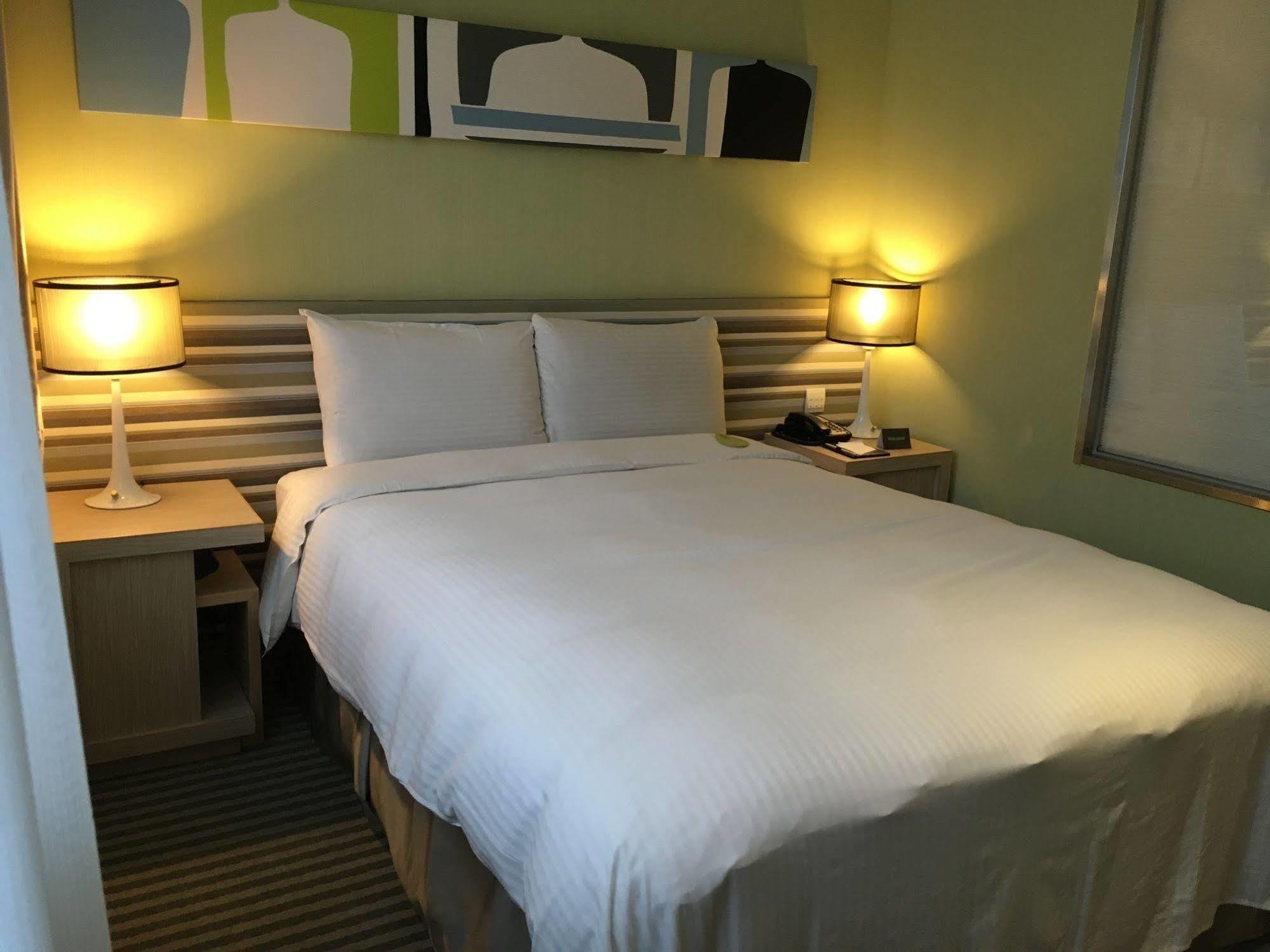 Park City Hotel Central Taichung Extérieur photo